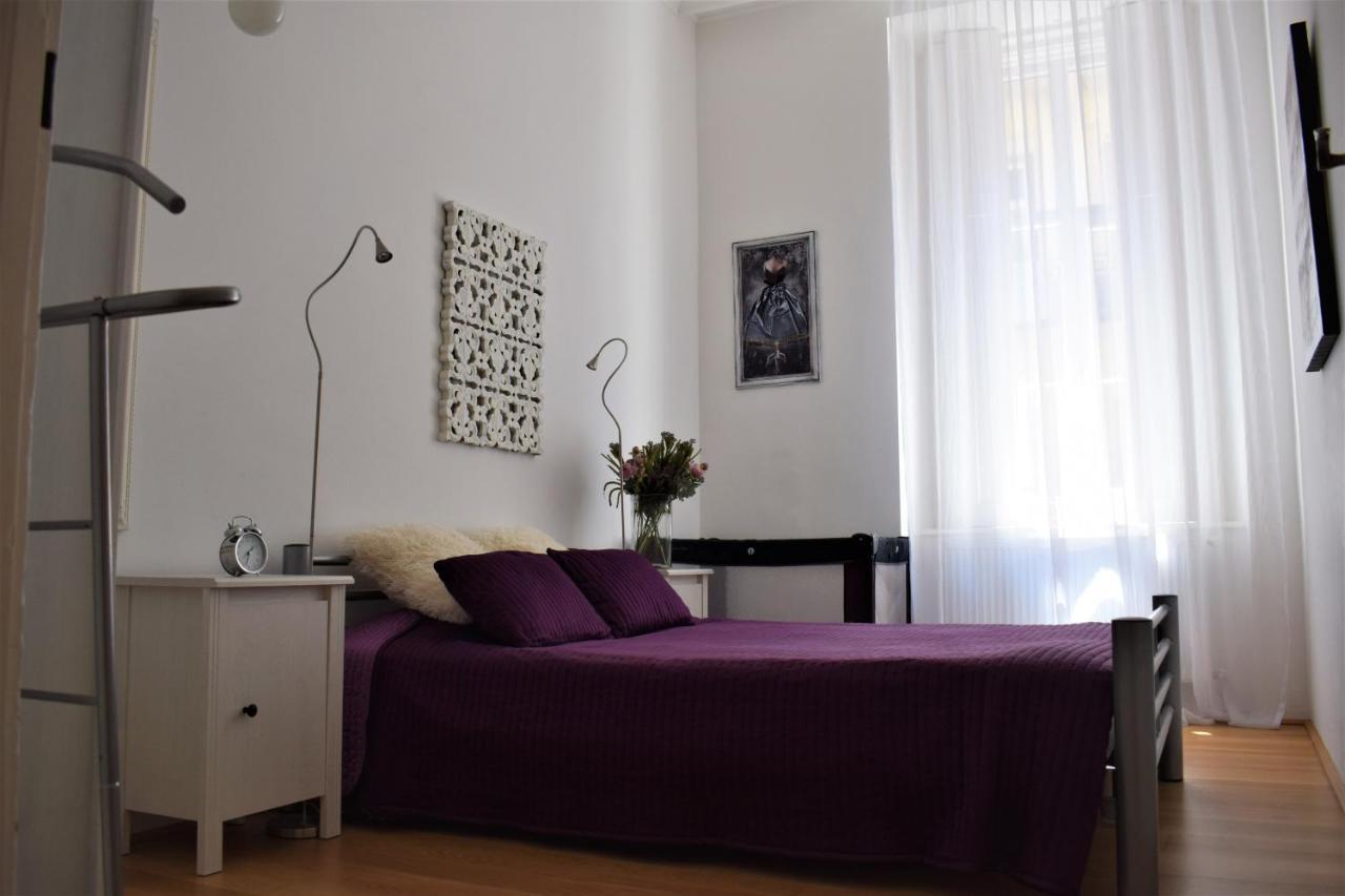 Your Gorgeous And Spacious Dream Home Free Parking 부다페스트 외부 사진